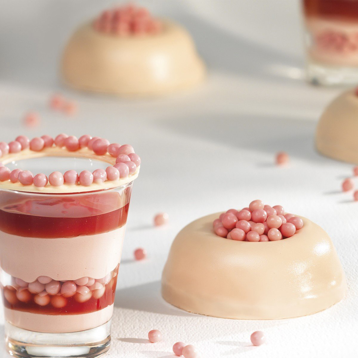 CRISPEARLS™ – RUBY CHOCOLATE CALLEBAUT – Bakery and Patisserie Products